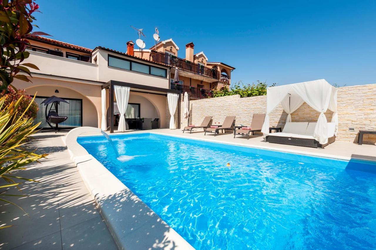 Apartment St. Antonio Ρόβινι Εξωτερικό φωτογραφία